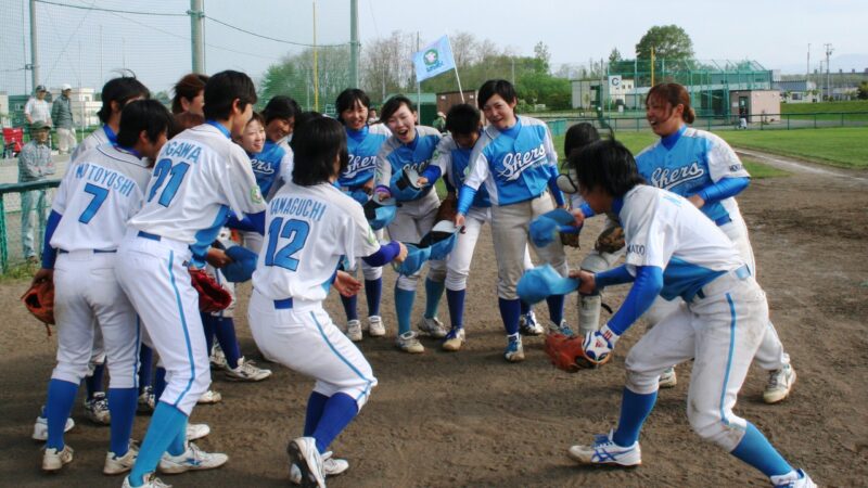 女子野球春季、札幌シェールズが3連覇 