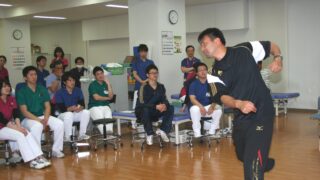 スポーツ整形外科に聞け！理学療法士らが投球術勉強会 
