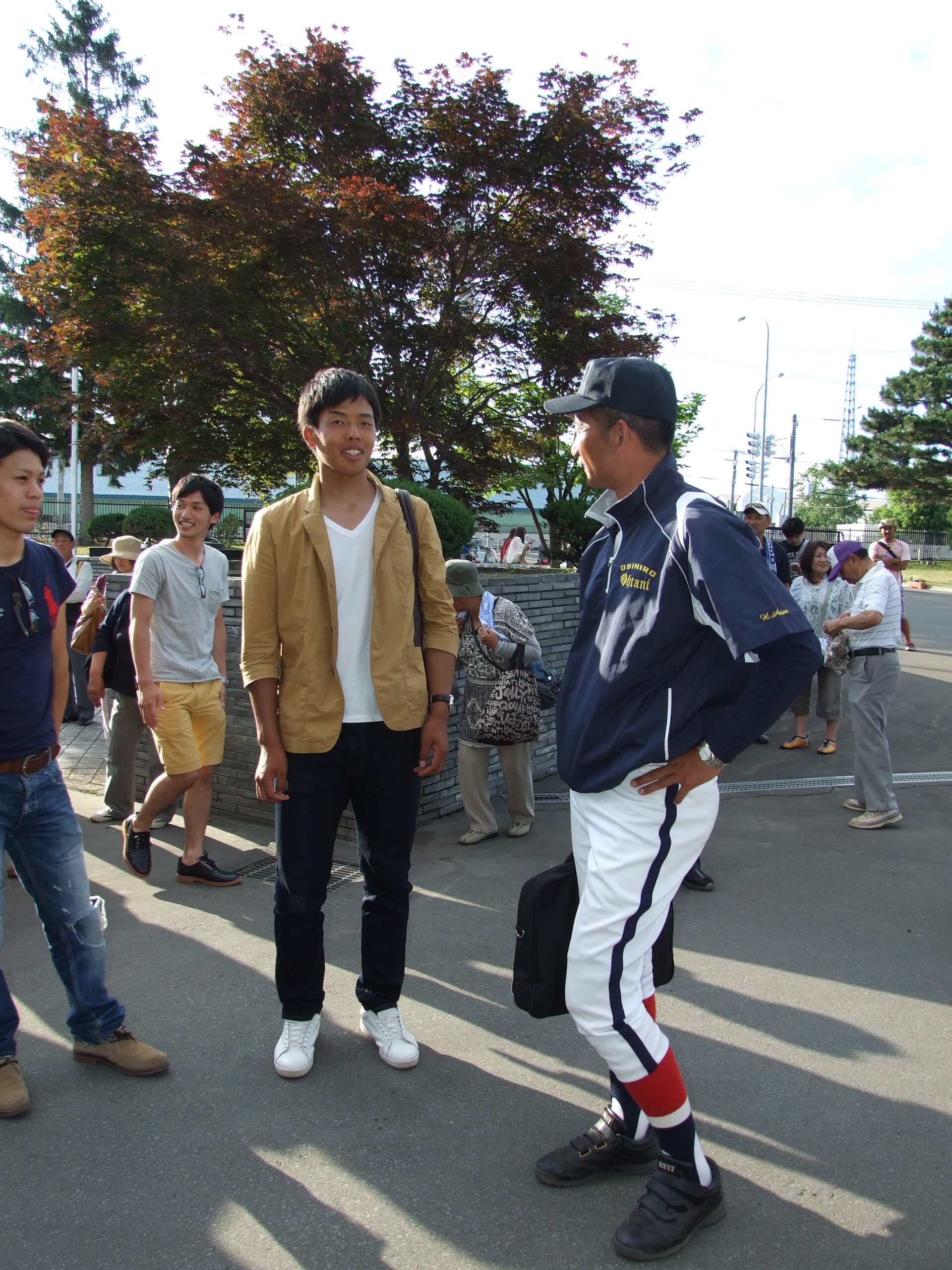 帯広大谷 網野監督と杉浦