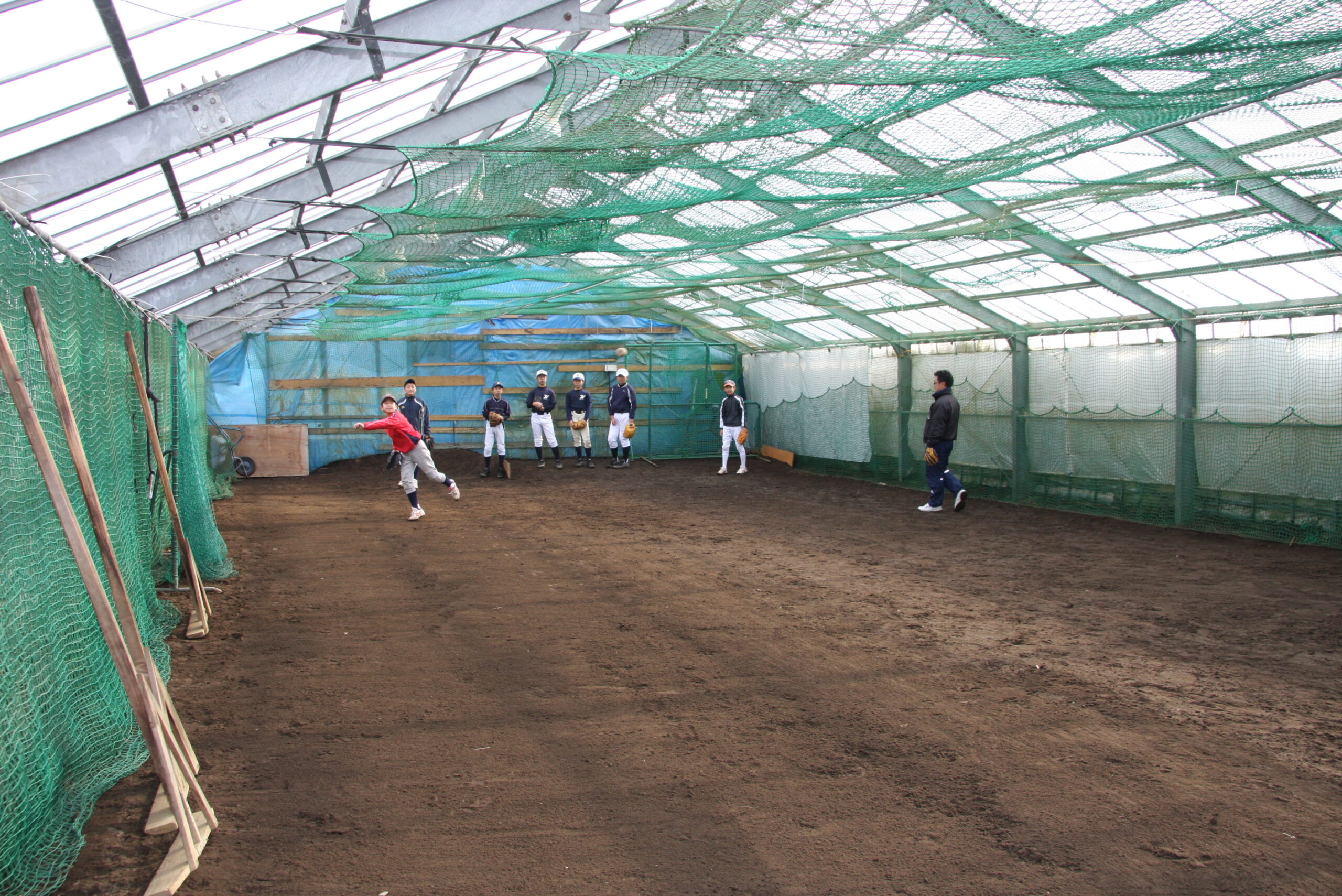 新川ボーイズ室内練習場