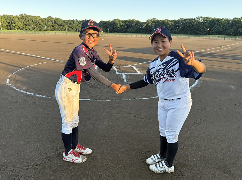 即席で主将を務めた写真左から池田君、松本君