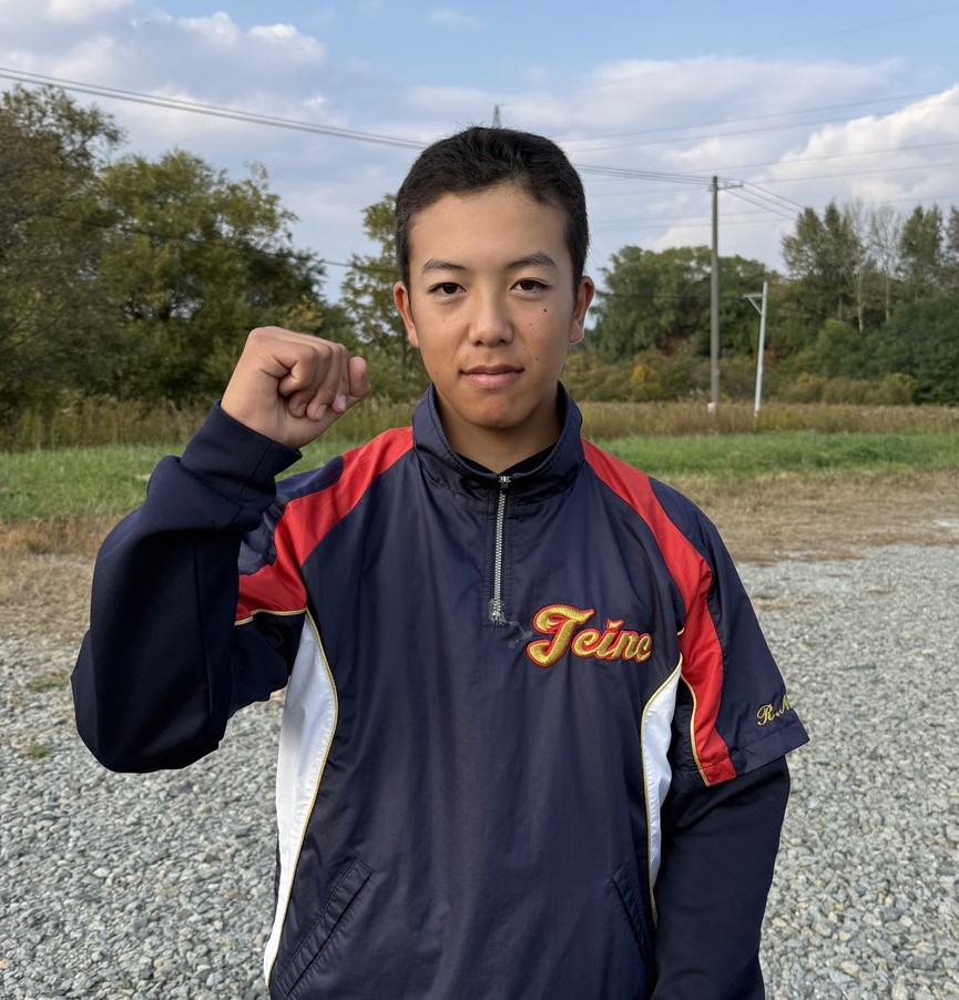 悔しさをにじませる能登主将（札幌手稲ボーイズ）