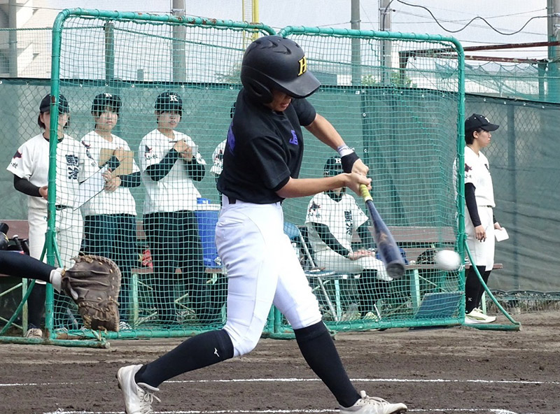 荒井（写真・U-15女子北海道選抜）